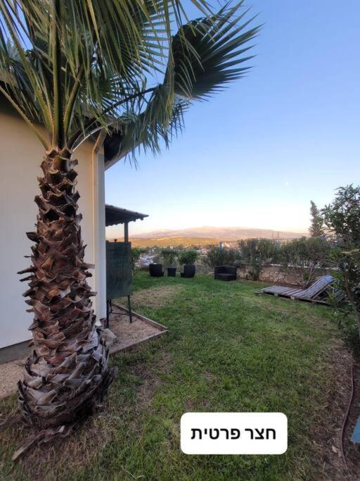 מטולה מול חרמון Villa Buitenkant foto
